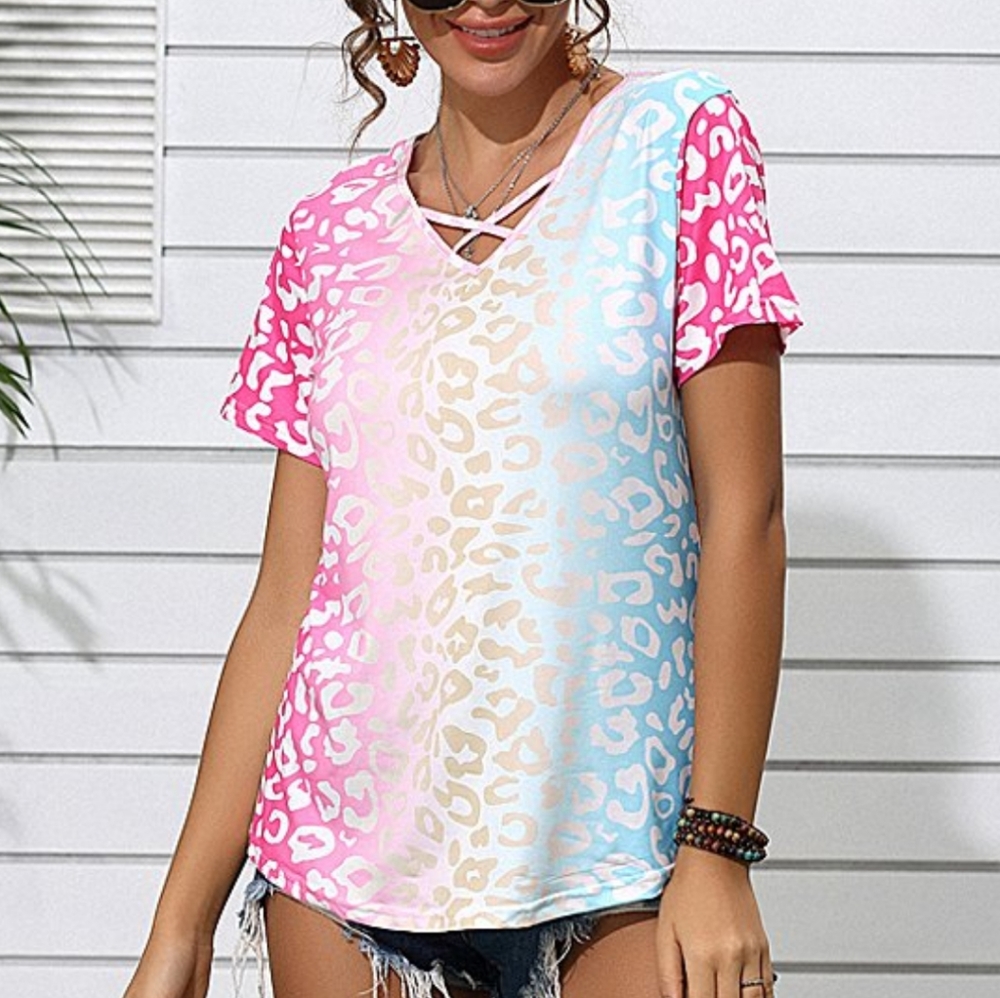 Women's colorful leopard print top